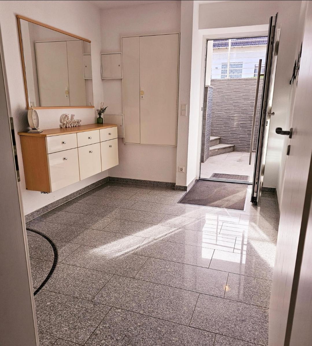 Ferienwohnung ジンスハイム エクステリア 写真