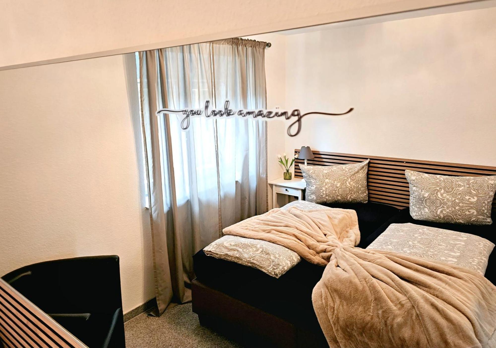 Ferienwohnung ジンスハイム エクステリア 写真